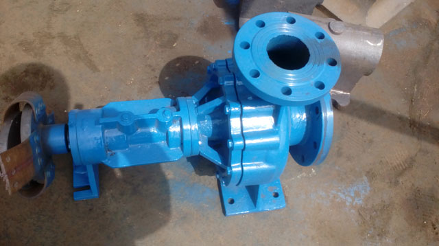 热油泵泵头.jpg 热油泵泵头.jpg
