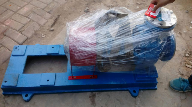 热油泵3.jpg 热油泵3.jpg